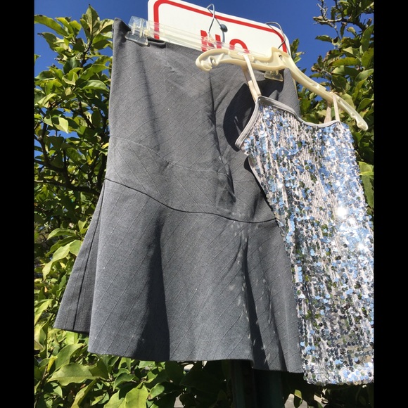 Bebe Stretch Pink Flower Embossed Swing Skirt - Picture 6 of 8